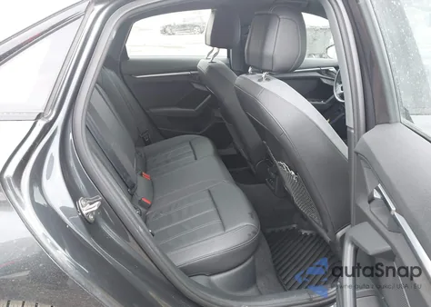 2023 Audi A3 Premium 40 Tfsi Front-Wheel Drive S Tronic z USA, uszkodzony, nr VIN WAUAUDGY5PA097628